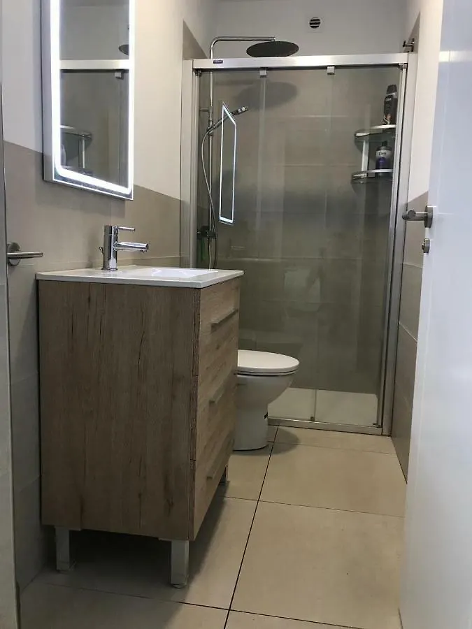 Estudio Nuevo Con Bano, Cocina Y Gran Terraza 로스 레알레호스